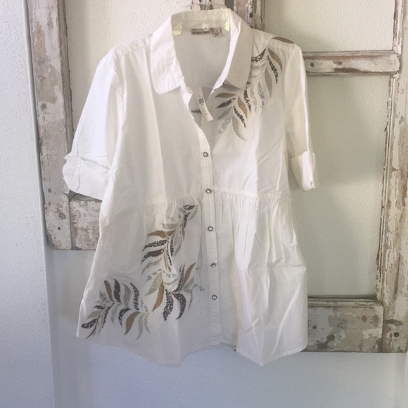 SOLD 🚫 Anthro New Bedford Button Down Top - SP - Picture 7 of 8